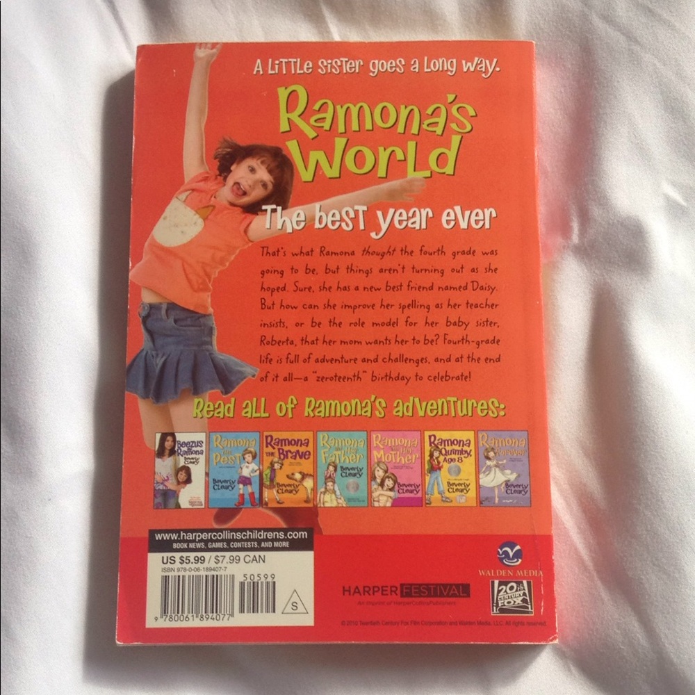 🎉Price Drop! 3 Chapter Books - Picture 7 of 7